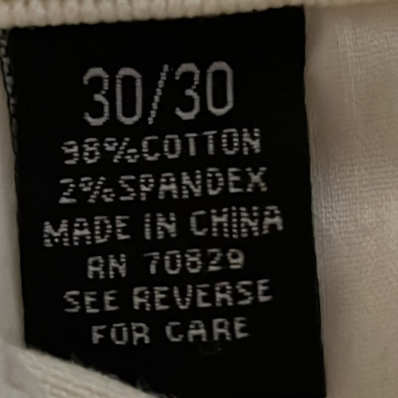 CJ Black Premium ivory ripped five pocket skinny flex jeans Sz 30 / 30 - Picture 7 of 7